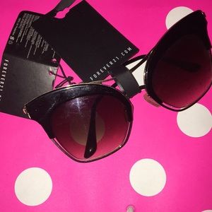 Sunglasses/Cat E